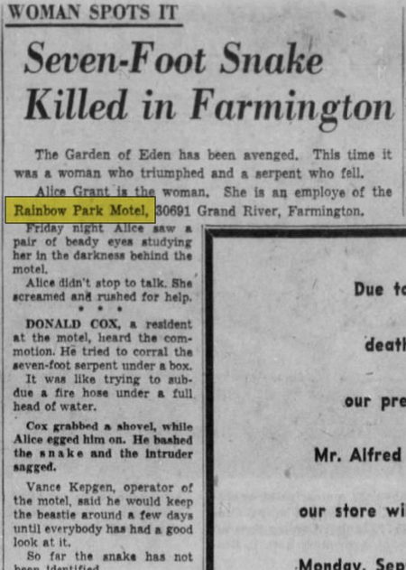 Park Motel (Rainbow Park Motel) - Sep 1953 Snake Is Killed